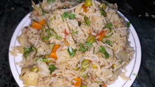 व्हेज पुलाव (व्हेजिटेबल पुलाव)Simlpe Veg Pulav (Veg Pulav bySarikas kitchen )Mix Veg Pulav