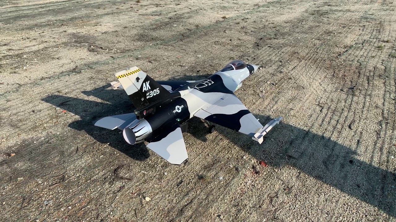 HSD F-16 crashed on take off