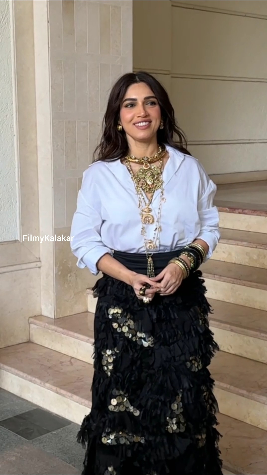 #bhumipednekar acing the game with her styling and expressions ? #filmykalakar
