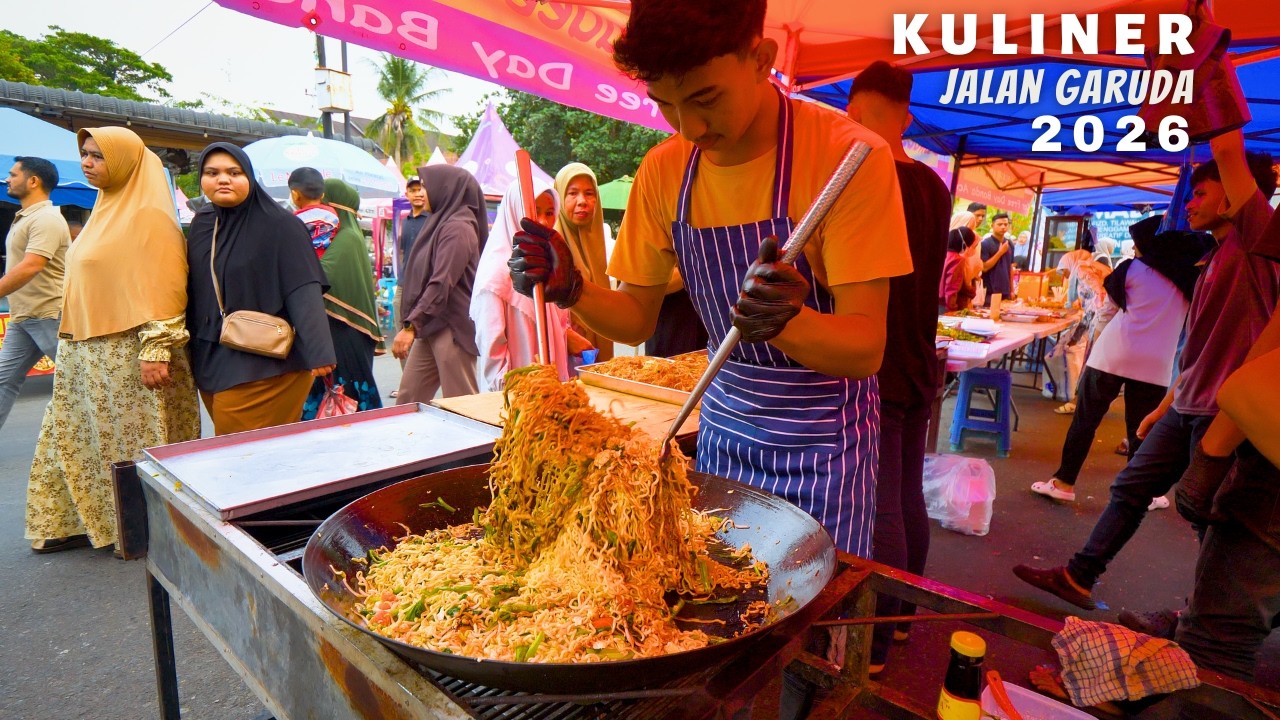 Suasana Pasar Ramadhan JALAN GARUDA Tahun ini
