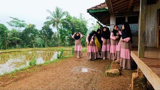 Suasana Pagi di Kampung Yang Indah, Aktivitas Gadis Desa Yang Cantik || Suasana Pedesaan Jawa Barat