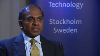 Professor Subra Suresh Professor Subra Suresh
