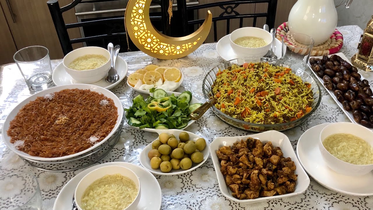 فطور ٢٧ رمضان 🌙تمن جزر عراقي رهيب واطيب حلاوة شعرية وحمسة دجاج للسحور وشوربة شعرية