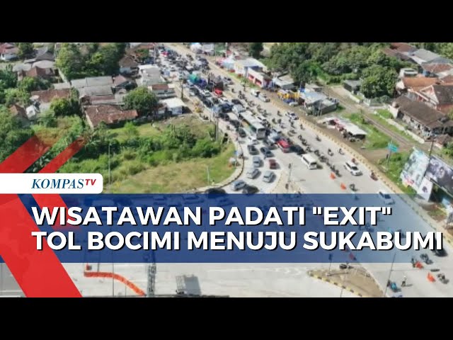 Wisatawan Padati Exit Tol Bocimi Menuju Pantai Pelabuhan Ratu Sukabumi class=