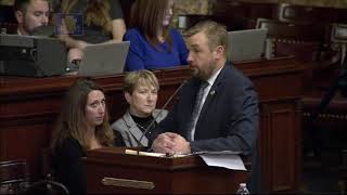 Pennsylvania lawmakers push fetal remains bill