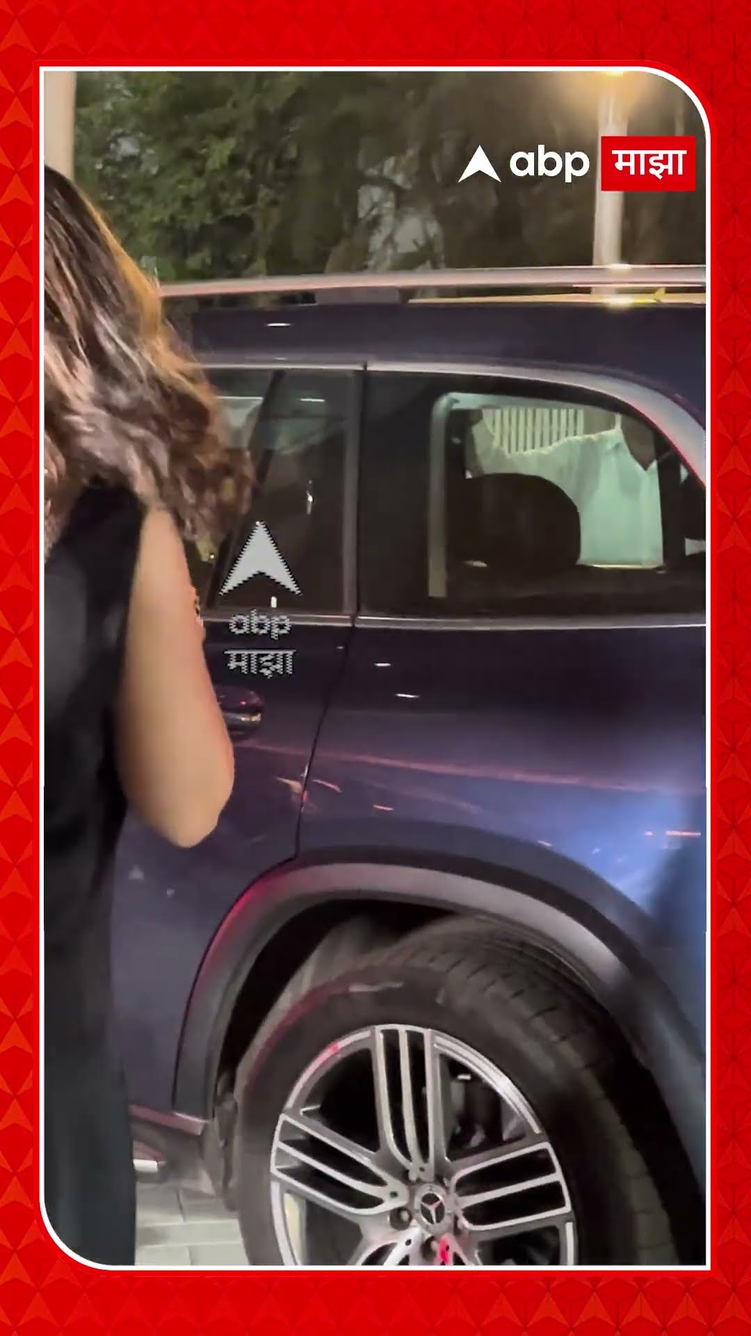 Shweta Nanda Look : श्वेता नंदाचा ग्लॅम लूक