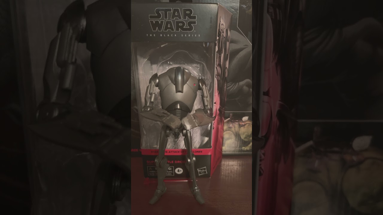 Posing Star Wars black series B2 Super battle droid.