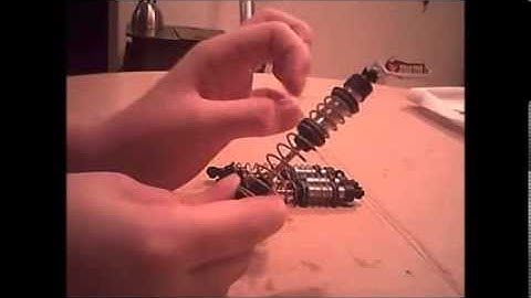 RC TRUCKS:Axial SCX-10 Recon G6 BUILD Pt 4