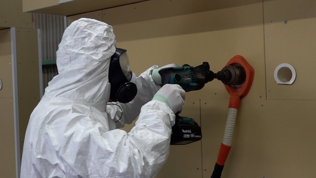 エアコン屋の石綿アスベスト穴あけ方法を解説