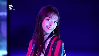 Jeongyeon Twixtor Clips