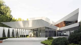 Modern House Goals: Soaring House by VFORM Studio Will Blow Your Mind! #russia #architecture #home