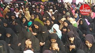 مالیگاوں شہر حسین سیٹھ کمپاونڈ میں خواتین بیٹھی دھرنے پر ۔ آج کا پہلا دن کامیابی سے ہمکنار screenshot 5