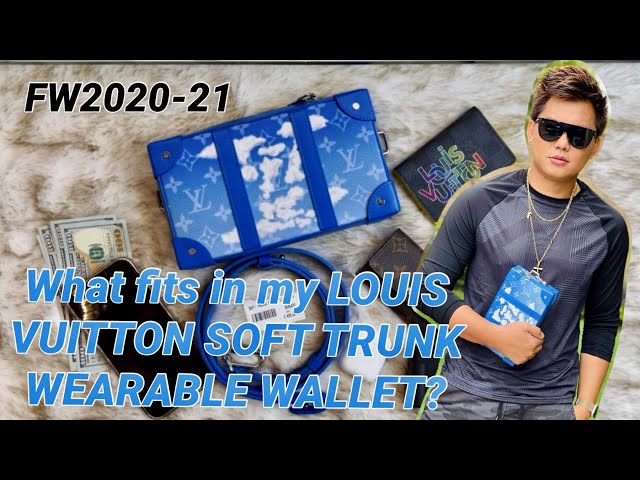 Louis Vuitton steamer wearable wallet, what Fits inside 