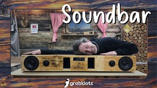 Soundbar aus alten Boxen und Palettenholz