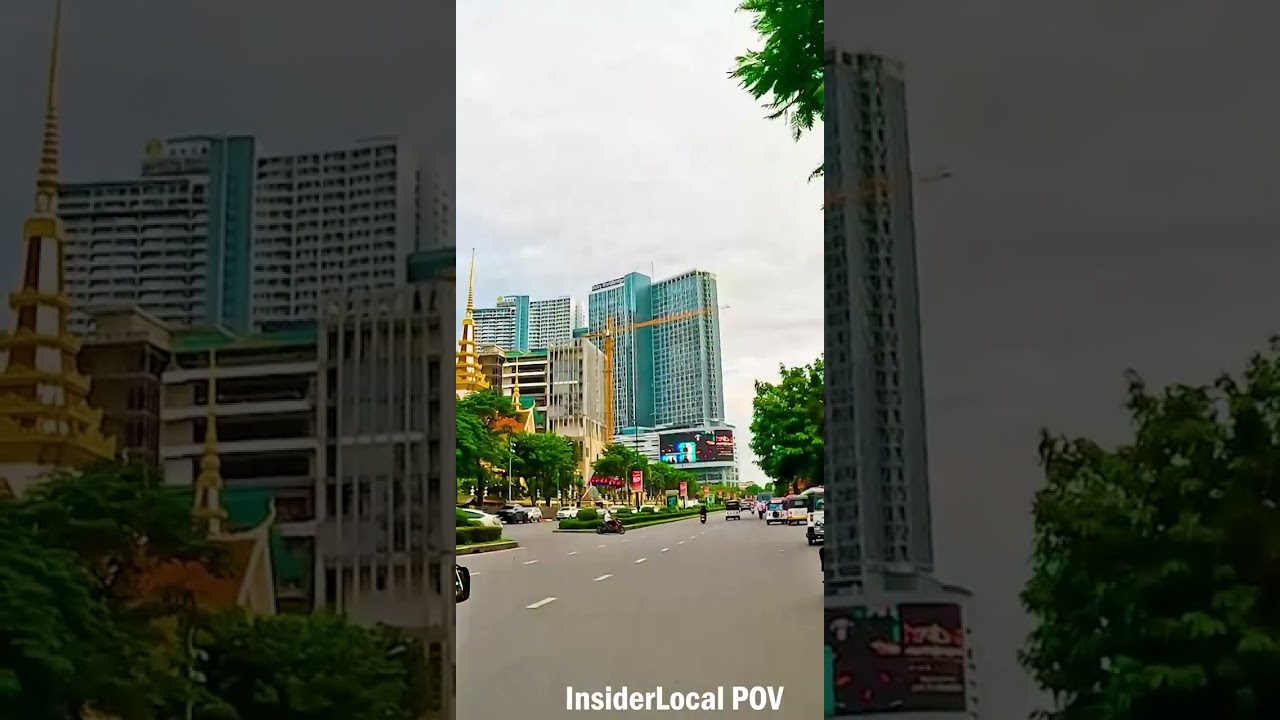 Road view in phnom penh city 