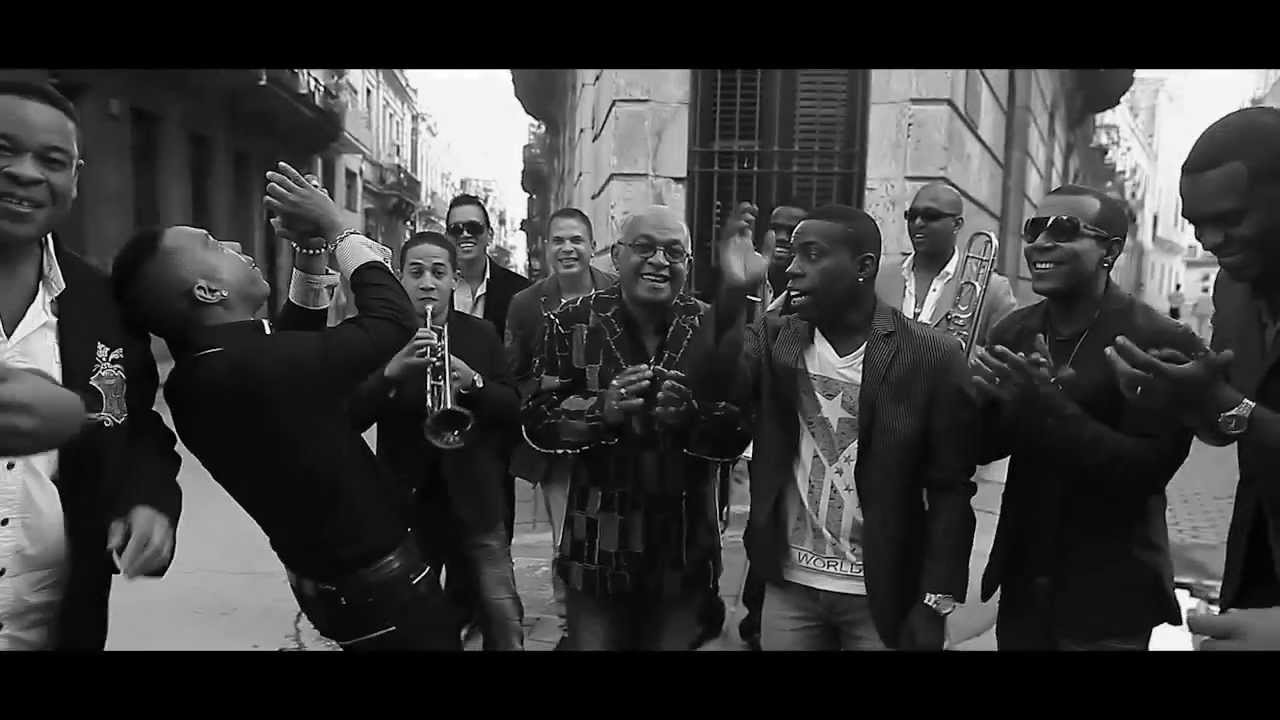 Pupy y Los Que Son Son - El Caché (Oficial HD)