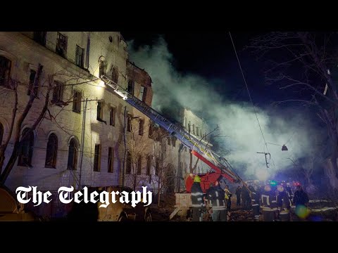 Ukraine: Russian strikes hit Kharkiv