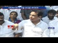 KTR switches on machine to clean Hussain Sagar