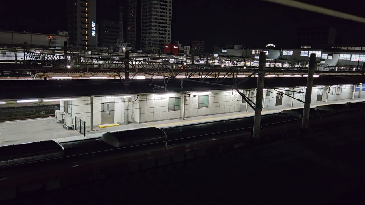 JRの向こう 2058レ - YouTube