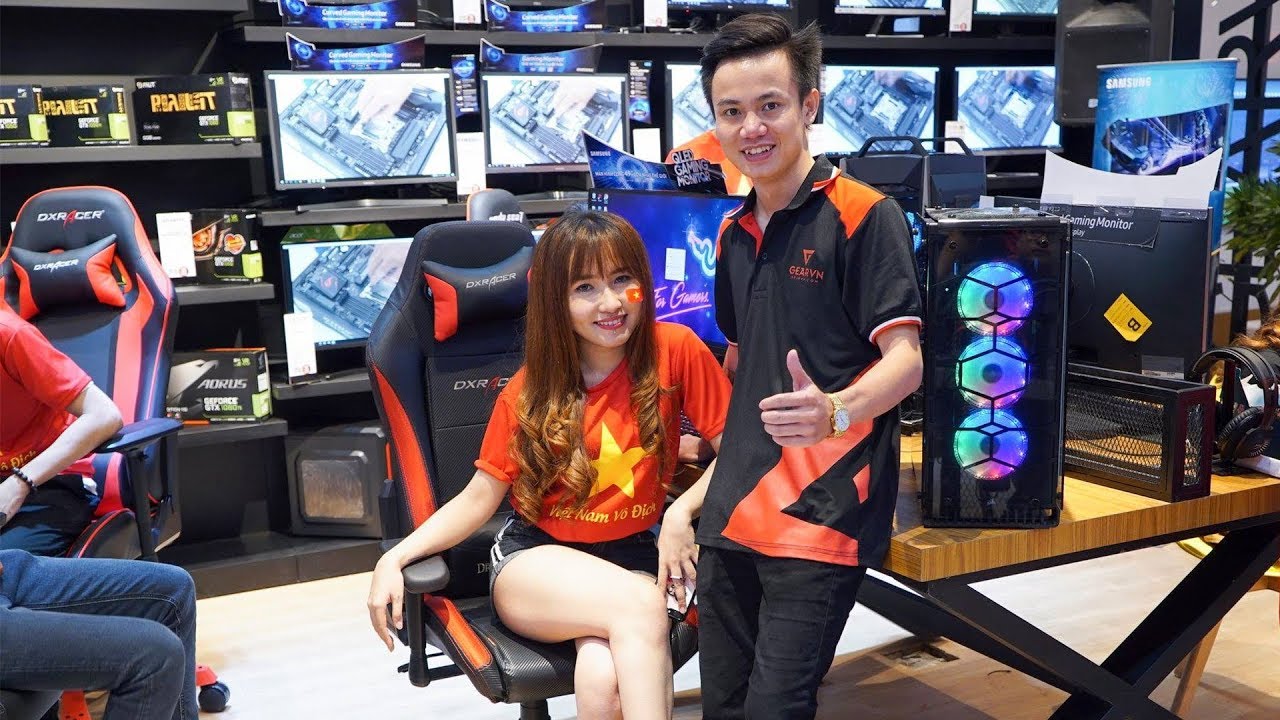 Thăm quan showroom GEARVN dành riêng cho Game thủ -... - youtube
