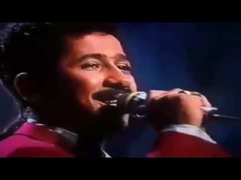      فيديو نادر جد ا 1992 لحظة أسطورية من بداياته