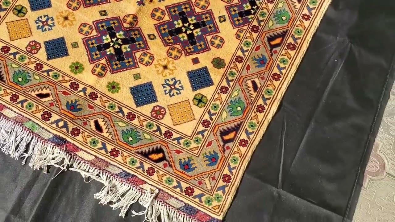 Kazak Accent Rug, Hand-Knotted Wool Rug | 1m x 1.5m / 3.2ft x 5ft