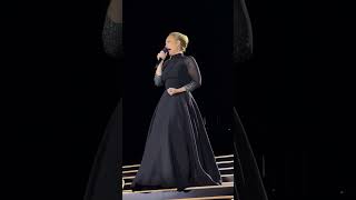 Adele end speech in Munich