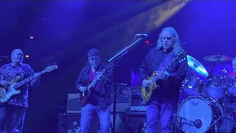 Warren Haynes & Friends - Sailin' Shoes 12-10-22 A...
