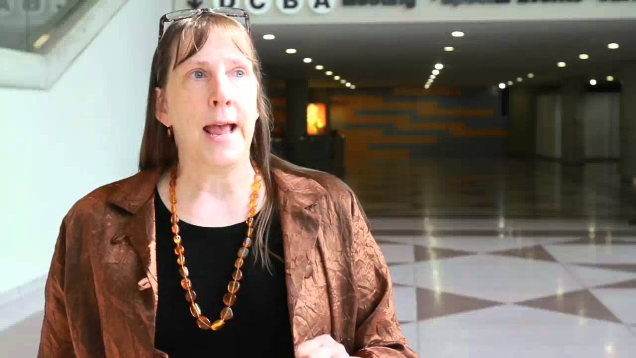 Laurie McLean - Agent Communication