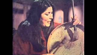 La solitaria, Mercedes Sosa