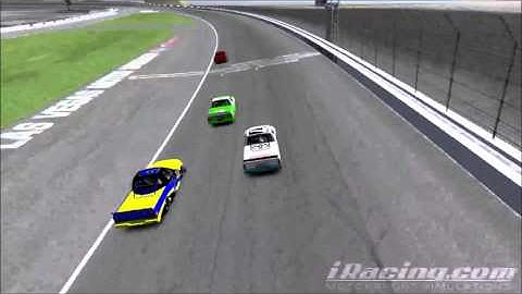 iRacing 2015S4 Trucks @ Las Vegas: Getting wiped out on the first lap