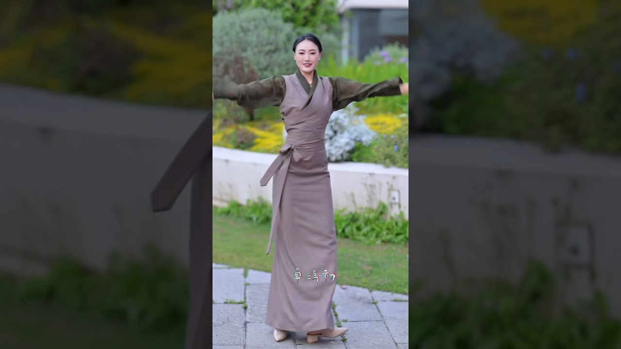 Zhuoma Chu* Tibetan dance, Guozhuang dance* Zhuorechamu, a talented singer and dancer #xiaolitv