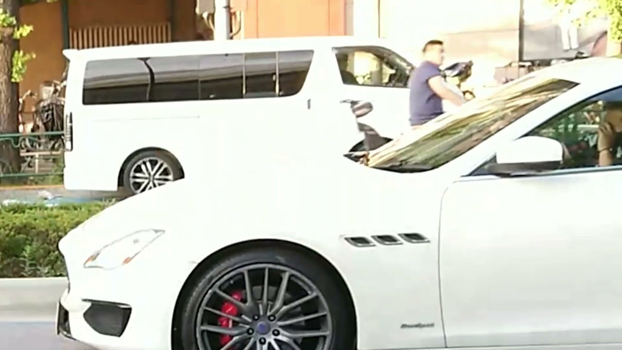 山崎康晃 高級車で東京ドームを出る 横浜denaベイスターズ Youtube