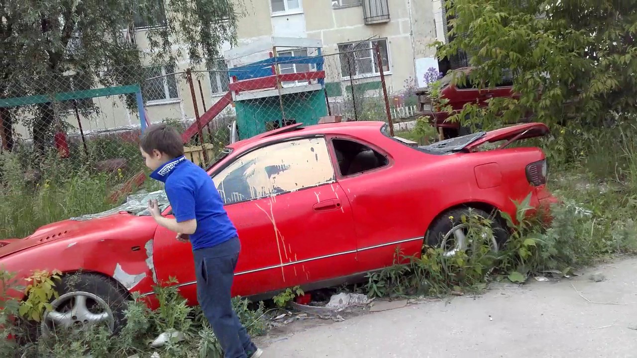 Видео как разбивают машины