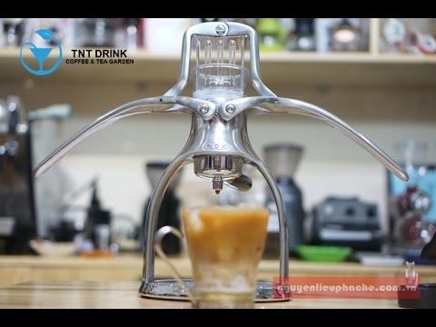 semi-automatic solution your espresso making needs The De'Longhi