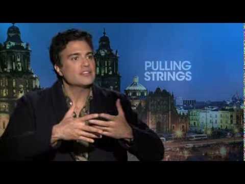 Jaime Camil - Pulling Strings | Entrevista