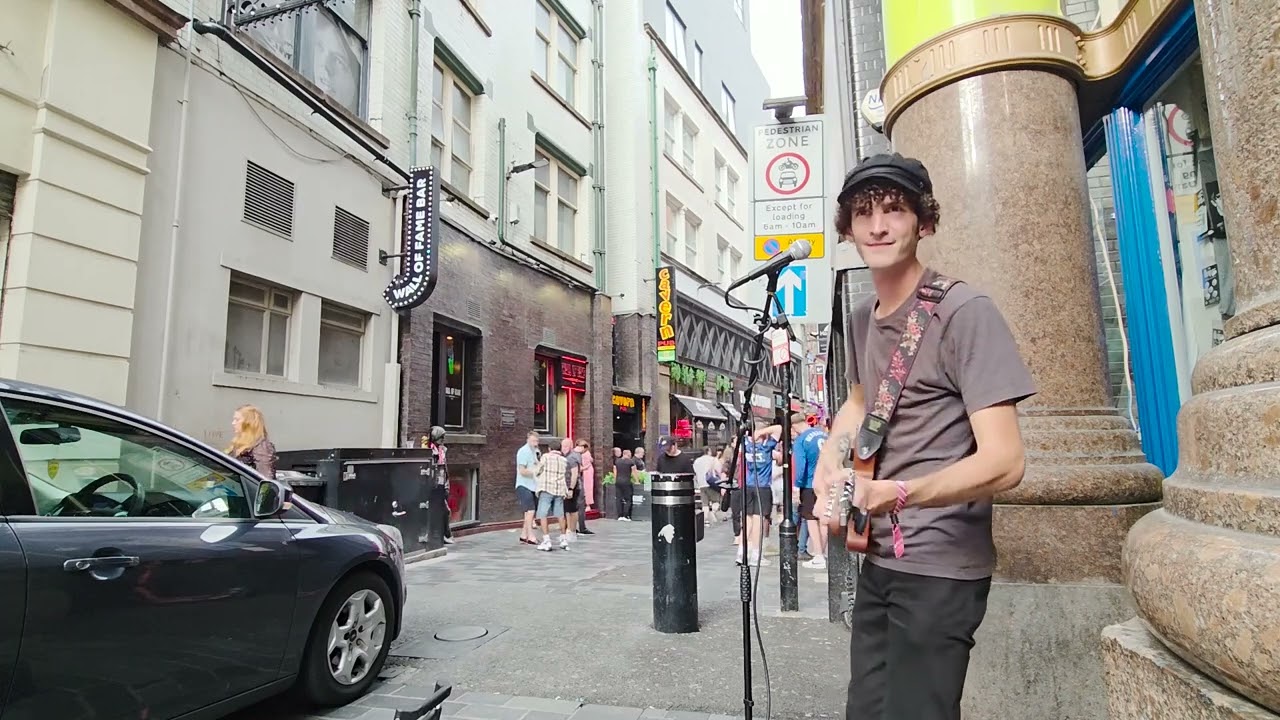 Luis Magni - Something (The Beatles) Live In Liverpool