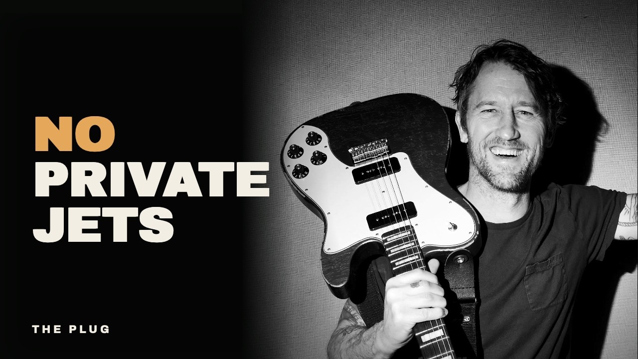 Chris Shiflett - The Reality of Life After Foo Fighters Solo Shows, No Backstage, No Comforts Chris Shiflett - The Reality of Life After Foo Fighters Solo Shows, No Backstage, No Comforts