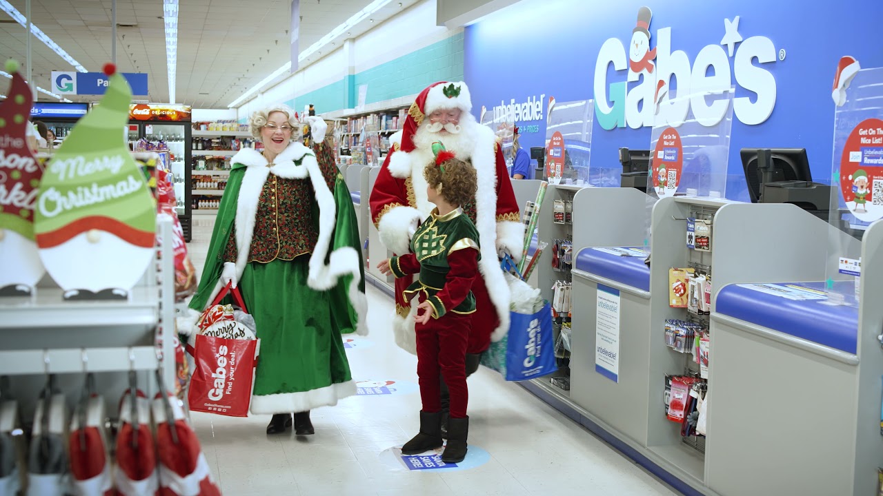 Gabe's - Holiday 2021 (15B)