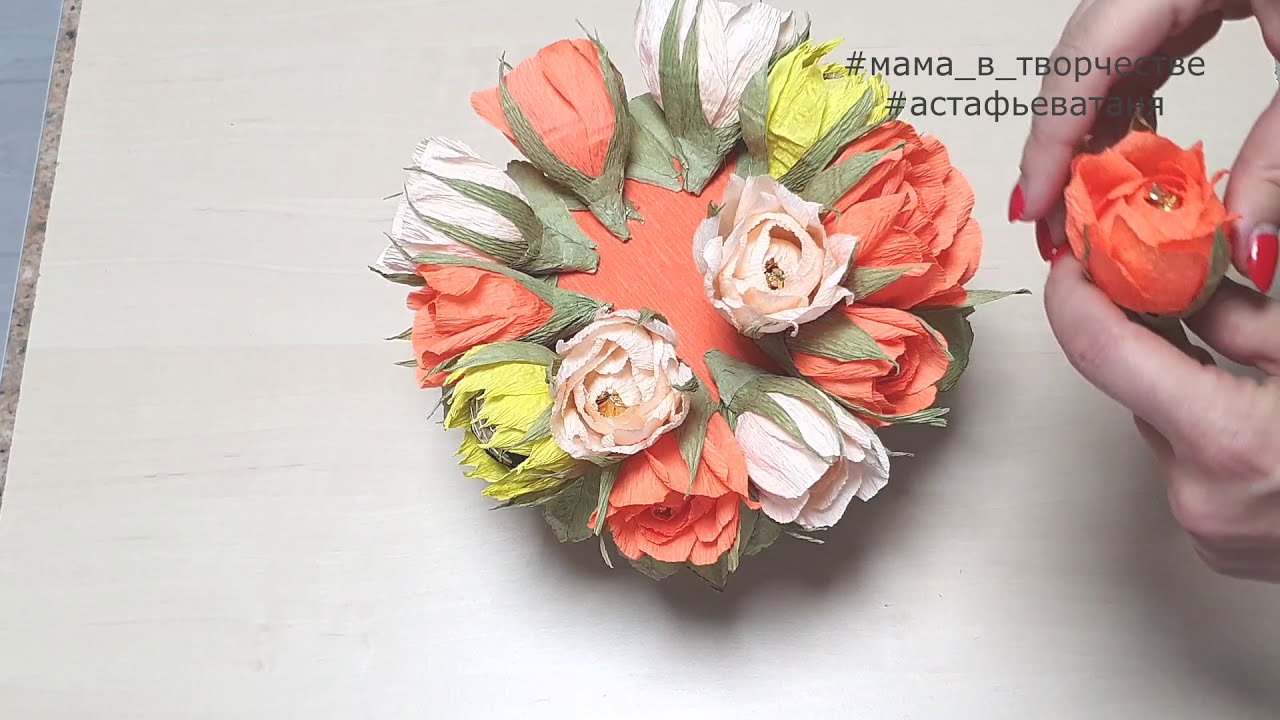 Букет из конфет своими руками.  Что подарить на 8 марта? Подарок на 8 марта.