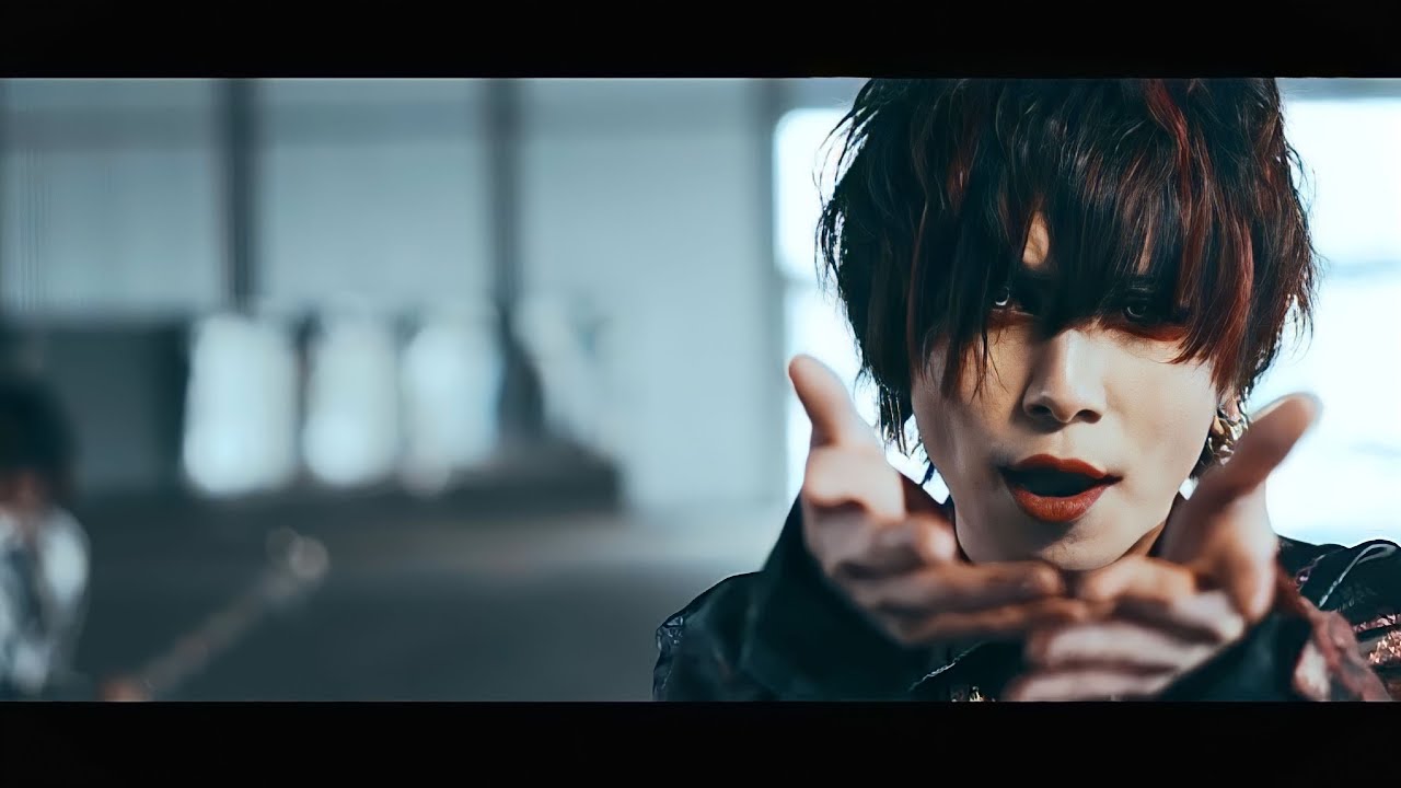 HOLLOW SHADE 『A DAY IN THE LIFE』 Music Video