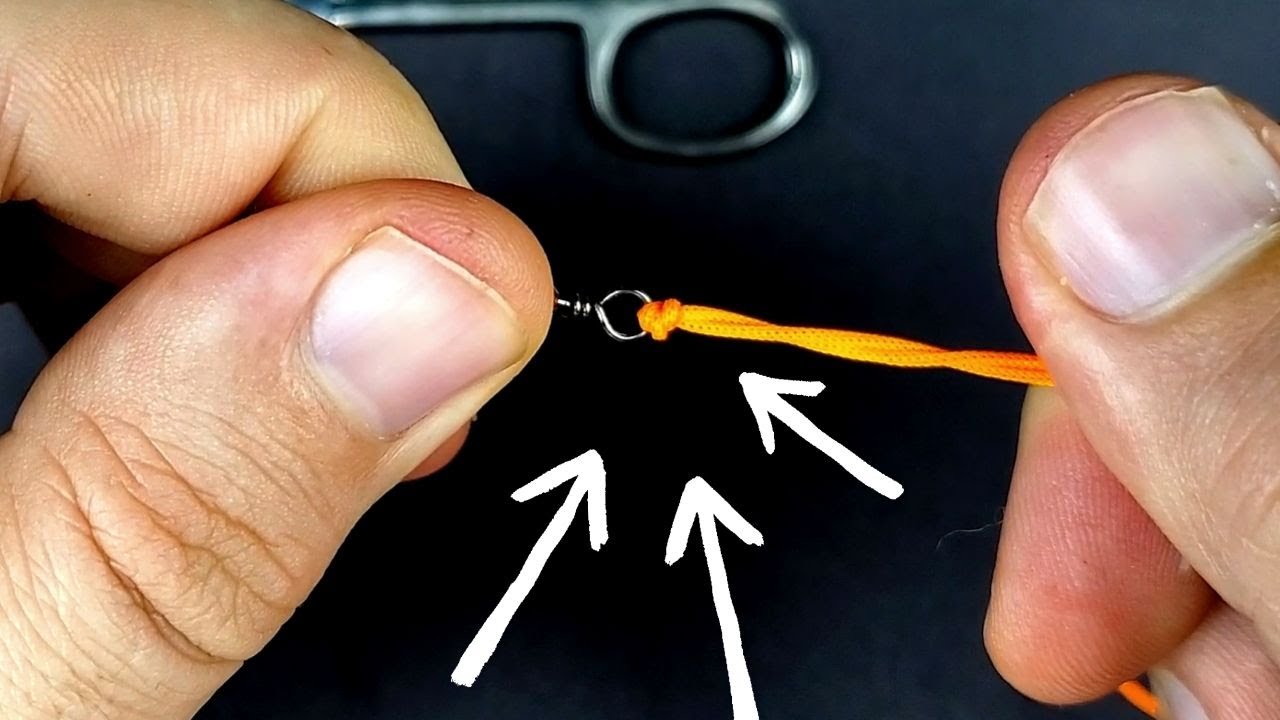 The old fisherman showed a strong fishing knot. How to tie a fishing