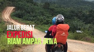 Menantang Batas, Menapaki Jalur Ekstrem Menuju Riam Ampar Jawa via Entikong