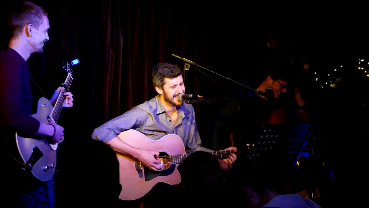 Sincere Deceivers - Baby One More Time (Britney Spears) @Folkroom