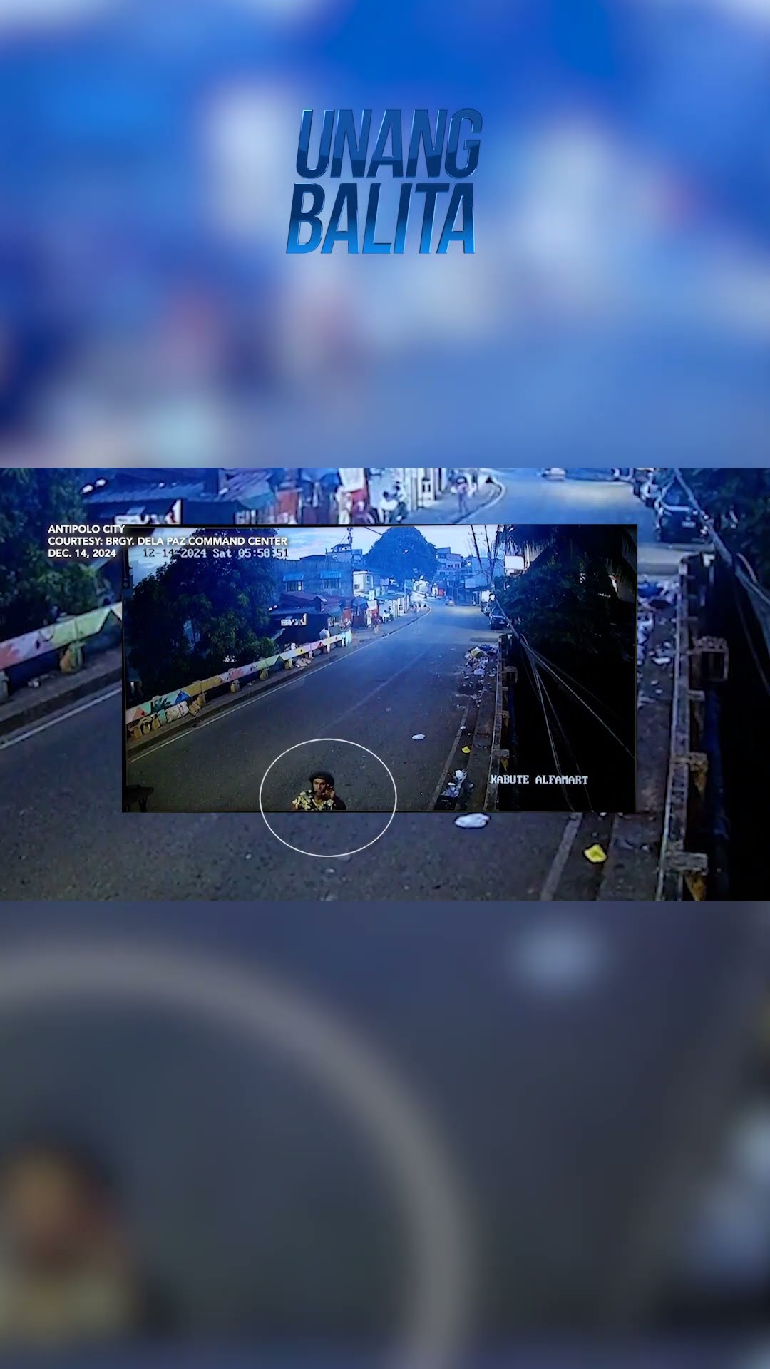 Bagong silang na sanggol, natagpuang patay sa tambak ng basura #shorts | Unang Balita