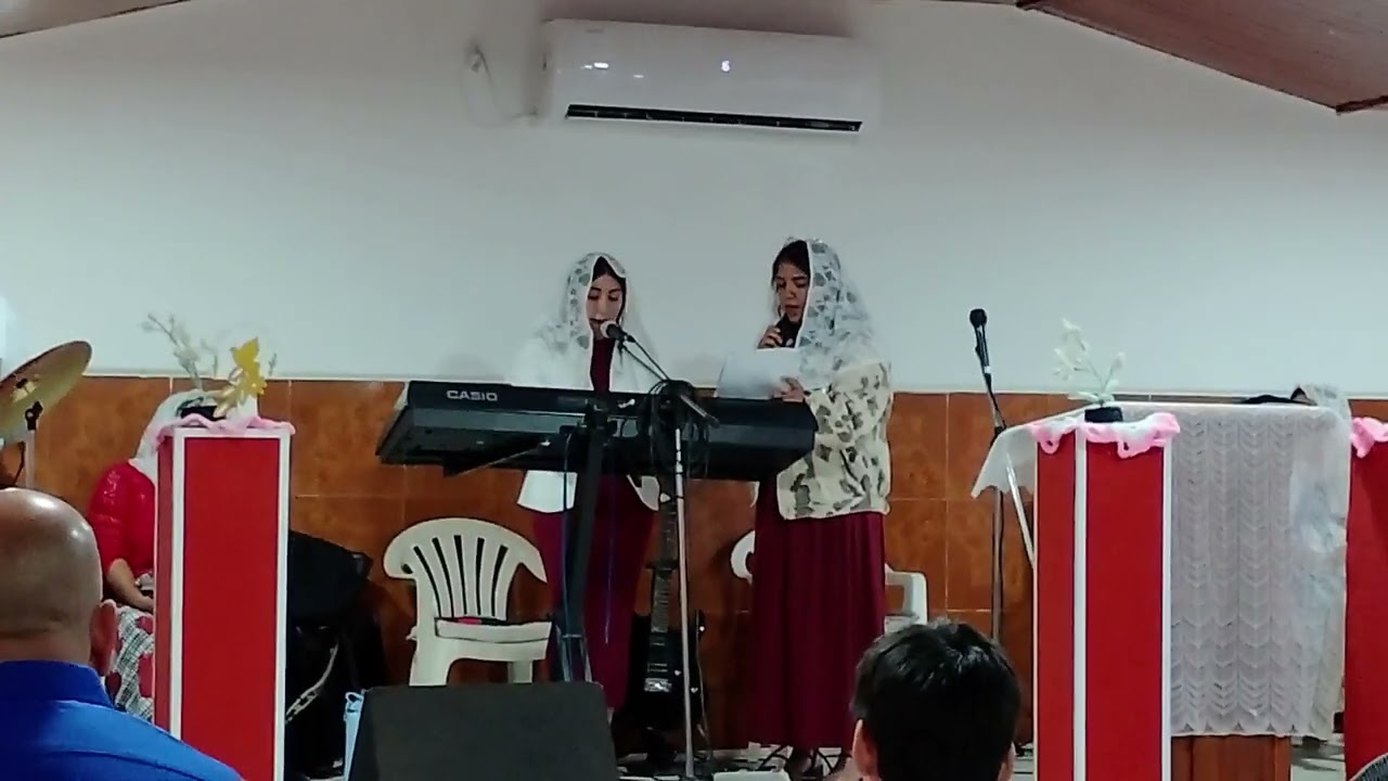 Nuestra hermana Karen junto a Eliana 