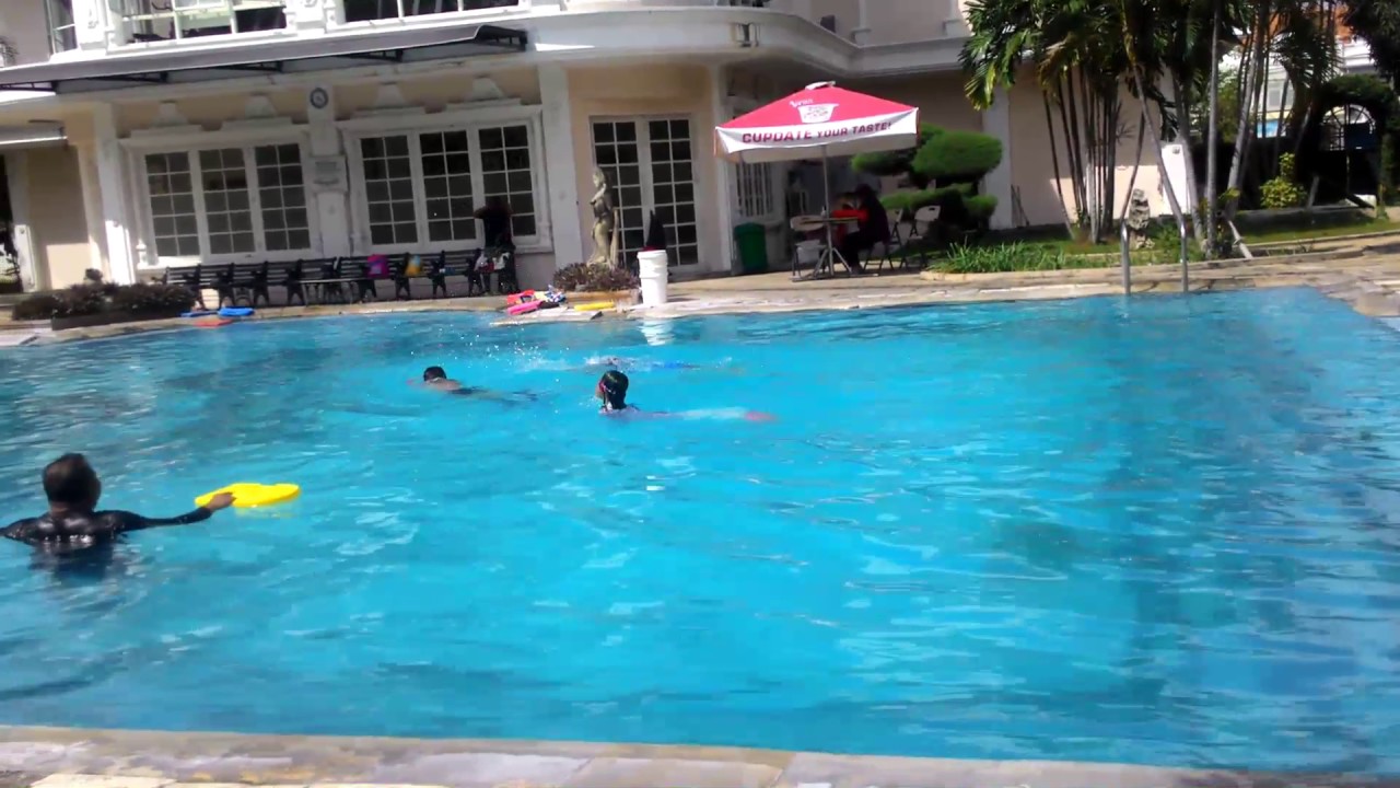 Aaya belajar berenang gaya kupu (2) 25 Des 16 Taman Mansion, Nirwana