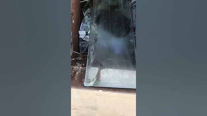 Tempered glass breaking in slo-mo and The Glass Guru of Frisco