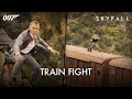 SKYFALL | Train Fight – Daniel Craig, Naomie Harris | James Bond