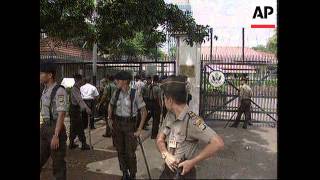 Download lagu Email statement saying US facilities closed, embassy file